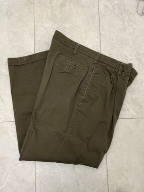 Men's Savane Comfort Plus Olive Green Cuff  38W x 30L
